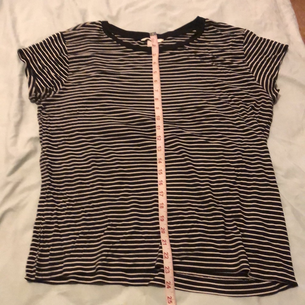 H&M tshirt - Picture 3 of 4
